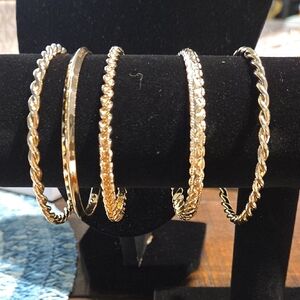 5 Piece Elegant Fashion Bangle Set